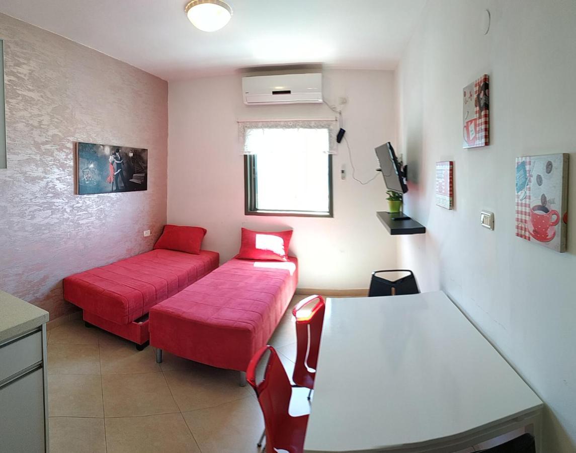 Hotel Apartment Short Term Tel Aviv Bat Yam 353 Екстериор снимка