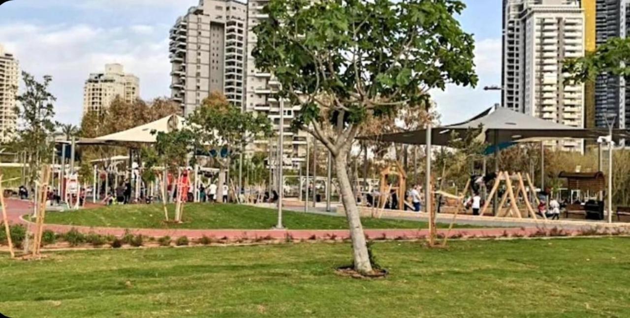 Hotel Apartment Short Term Tel Aviv Bat Yam 353 Екстериор снимка